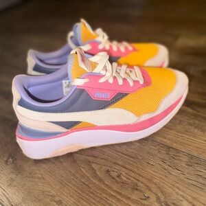 listing-status-banner